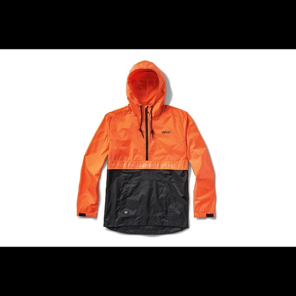 🆓🆕Vans NASA Space Voyager Anorak Orange Jacket - Picture 2 of 6